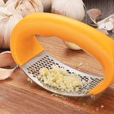 Stainless Steel Garlic Press Ring Cutter Artifact Manual Crushing Garlic Garlic Garlic - My Store 2