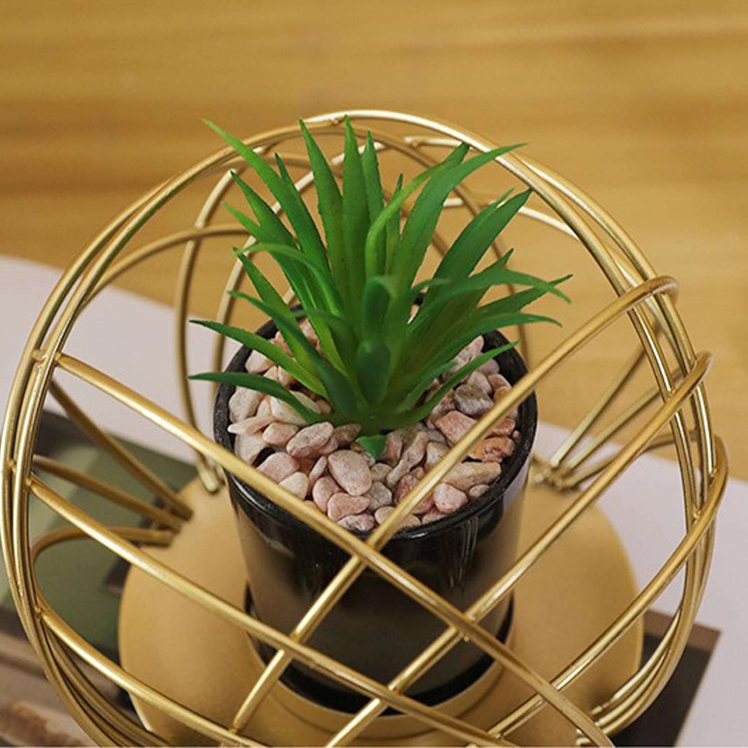 Metal Port Stand with Cactus Plant-Metallic home decor - IDEALSTORES