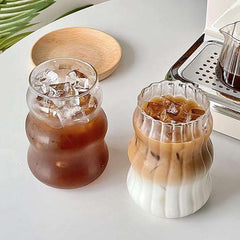 Wavy-Ribbed Amber Glass Drink Tumblers with Bamboo Lids and Straws - IDEALSTORES